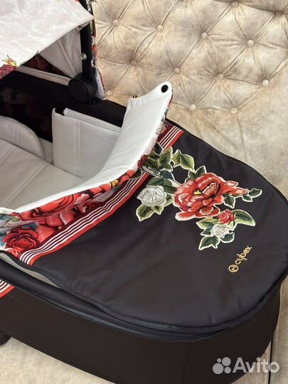 Люлька Cybex Priam III Spring Blossom