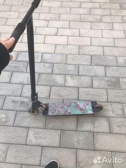 Продам трюкавой самокат