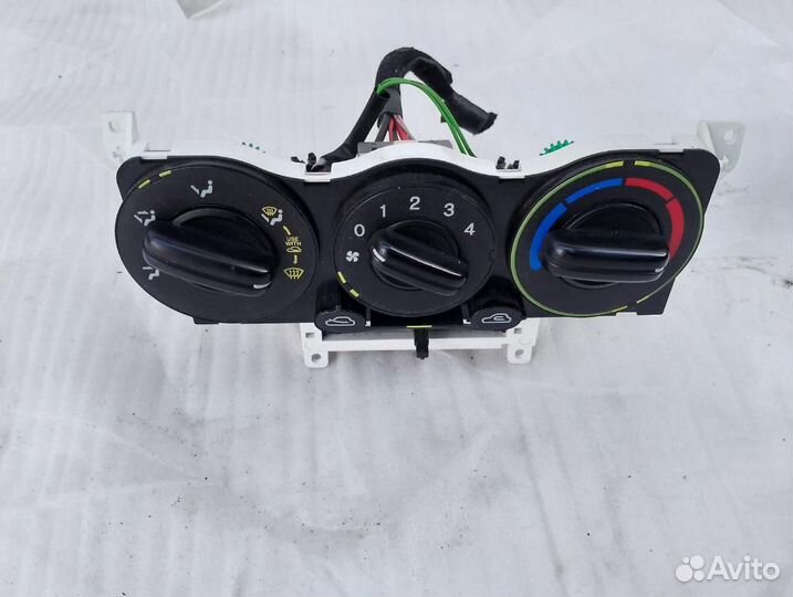 Блок управления климатом Hyundai Getz