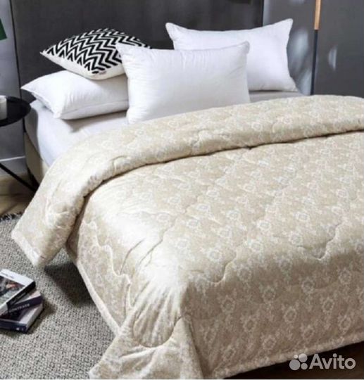 Одеяла и подушки шелкопряд