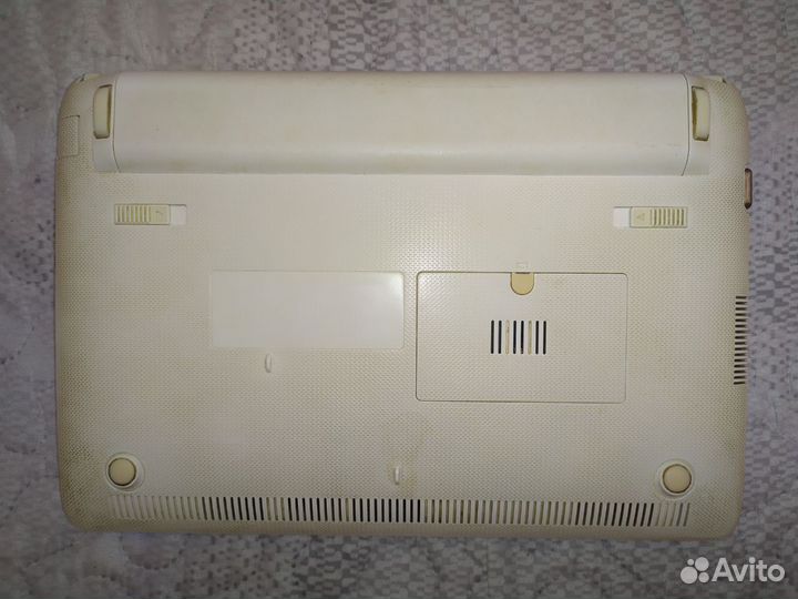 Нетбук Asus EEE PC 1011PX-WHI062S