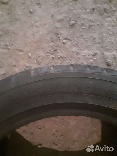 Yokohama Ice Guard IG20 245/45 R17