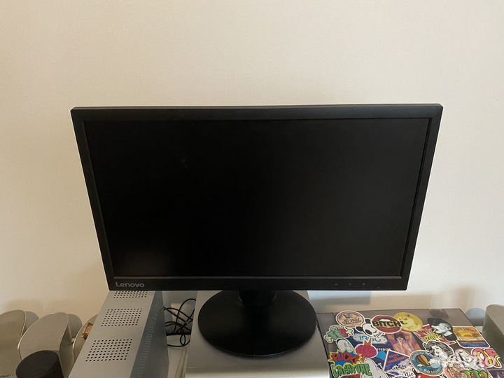Монитор lenovo LI2215sD