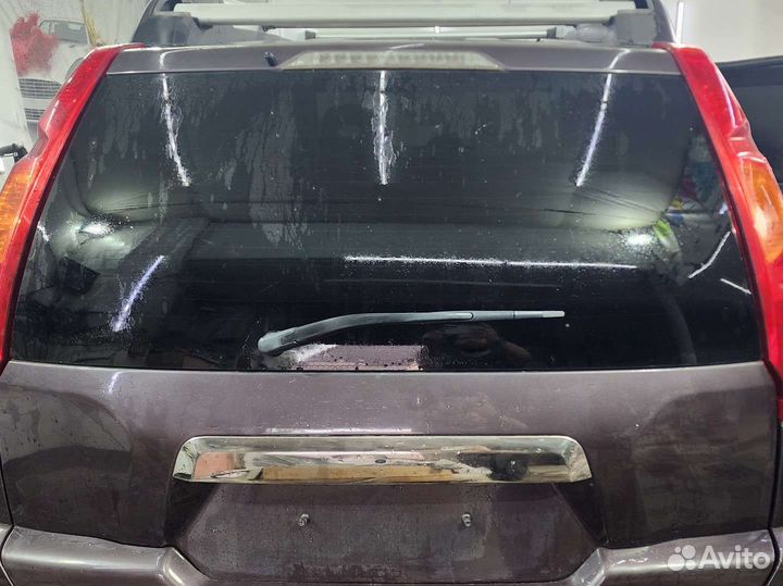 Задние стопы на Nissan x-trail 31