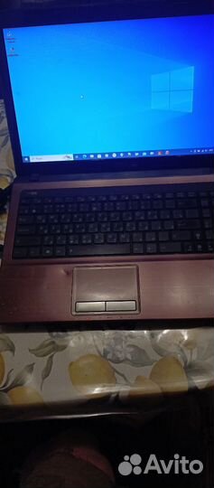 Ноутбук asus