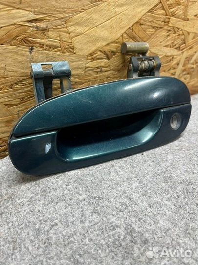 Ручка двери внешняя передняя левая Mitsubishi