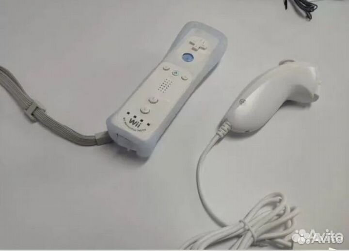 Wii Controller+Wii Nunchuk+чехол+камера (новый)