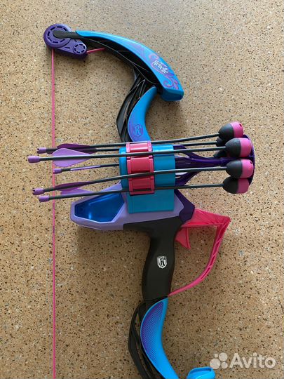 Лук со стрелами Nerf Rebelle