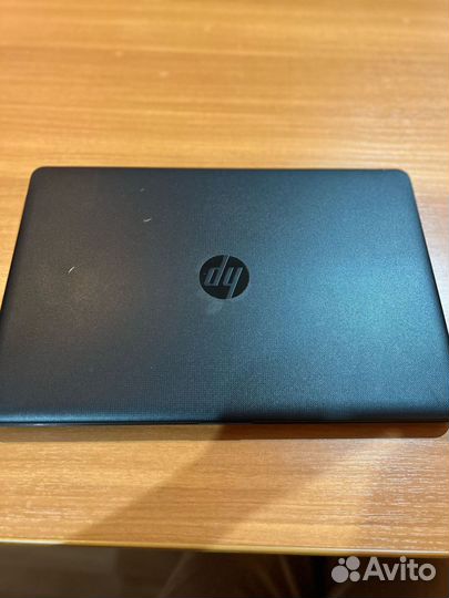 Ноутбук HP 15-bs703ur