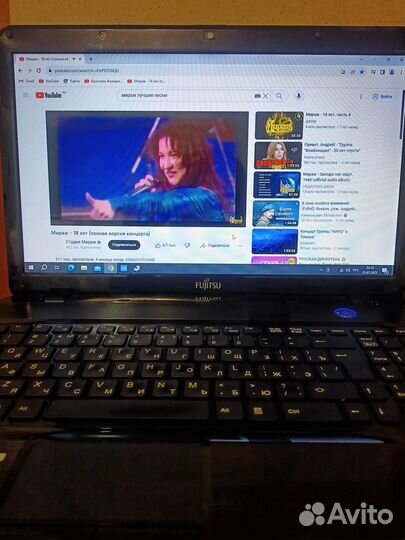 Ноутбук Fujitsu Lifebook AH531