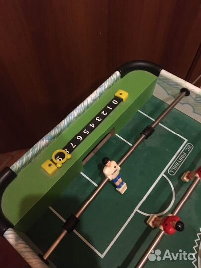 Напольный (настольный) футбол