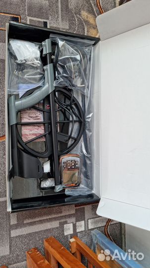 Металлоискатель Gold Hunter Frogman B75