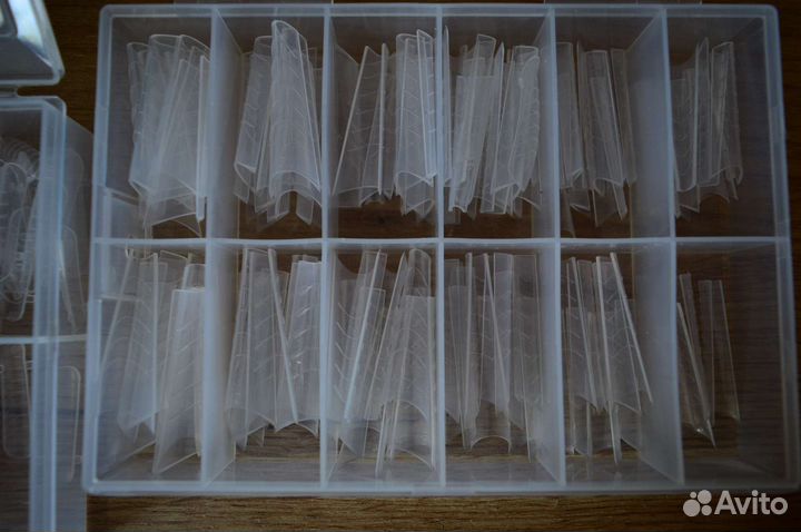 Для наращивания ногтей