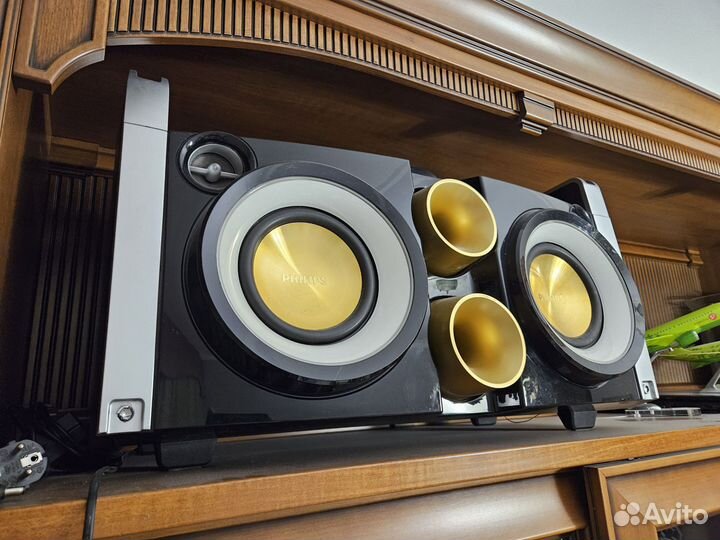 Музыкальный центр hi fi