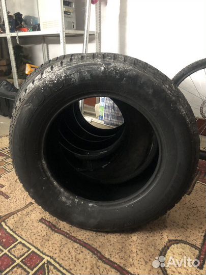 Bridgestone Ice Cruiser 5000 235/60 R16