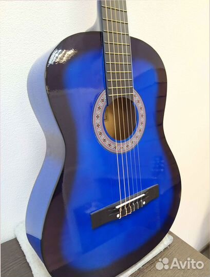 Классическая гитара новая
