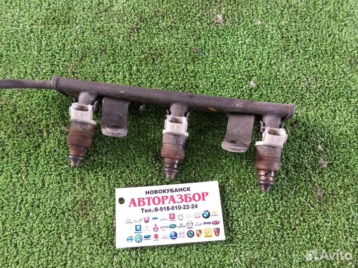 Форсунка топливная Mitsubishi Colt Z30