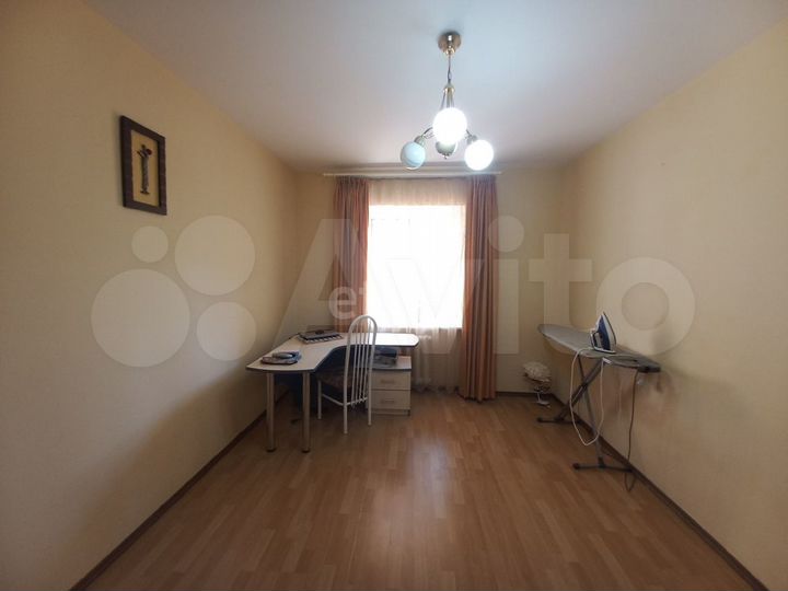 4-к. квартира, 118 м², 3/9 эт.