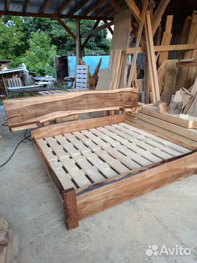 Кровать двухспальная 160 200 деревянная
