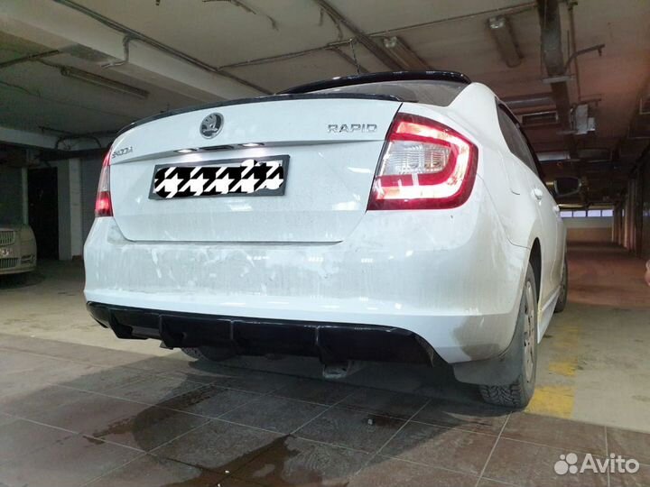Диффузор на Skoda Rapid абс пластик