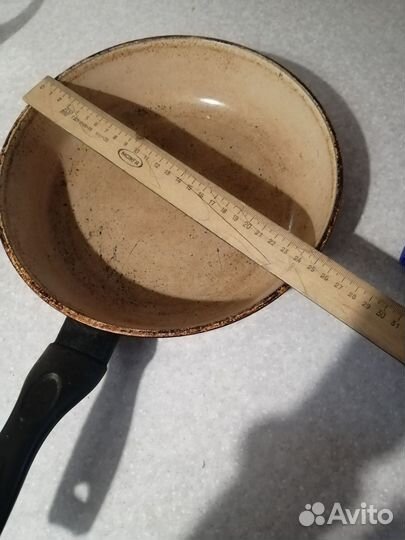 Сковороды, формы для выпечки чугун