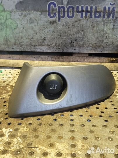 Накладка торпеды Toyota Rav 4 (xa-30) 2.0