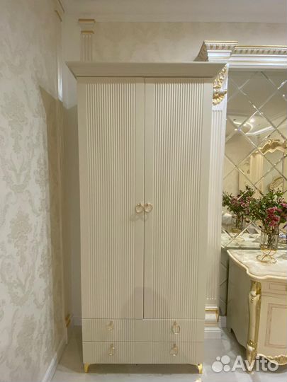 Шкаф «рефленка» 2х