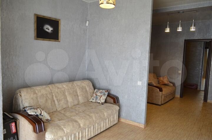 2-к. квартира, 68 м², 2/6 эт.