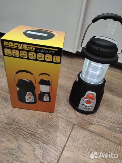 Самозарядный фонарь с радио focusray 487
