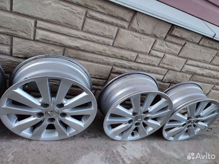 Литые диски r16