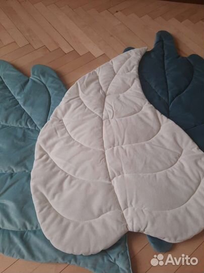 Абсолютно новые коврики