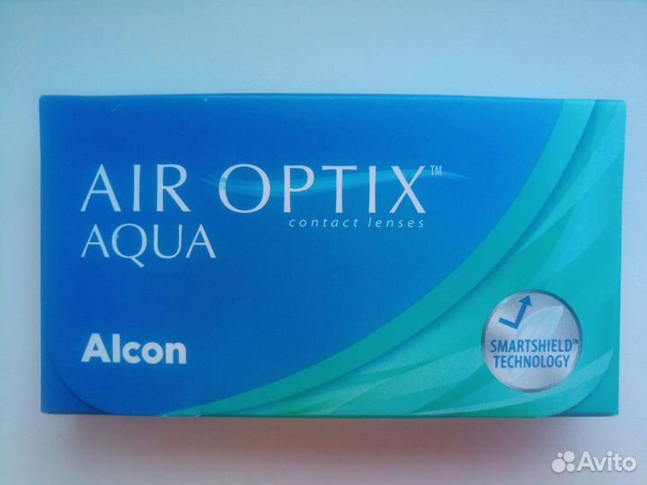 Линзы контактные (-3 )