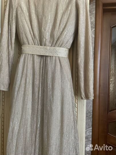 Вечернее платье в пол