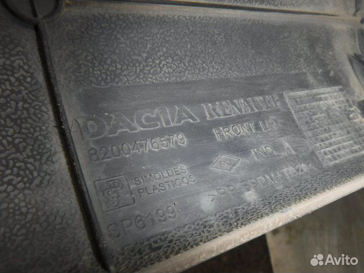 Молдинг на дверь передний левый Лада Largus K4M