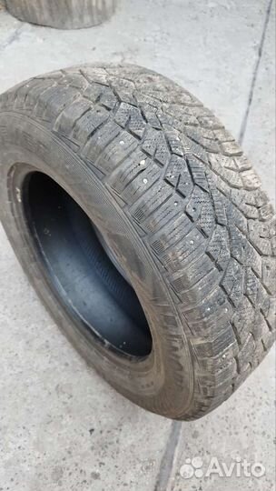 Gislaved NordFrost 100 SUV 215/65 R16