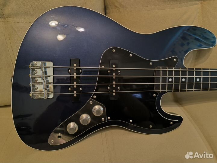 Fender Jazz Bass Aerodyne 32