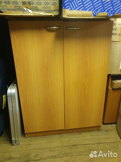Офисный шкаф небольшой