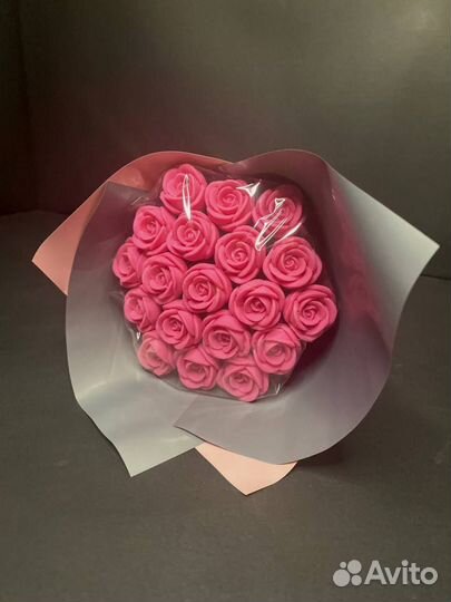 Розы из Белого Шоколада - 19 шт в Букете