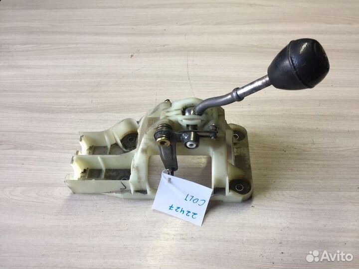 Кулиса МКПП Mitsubishi Colt CJ с1995-2003г CJ1A