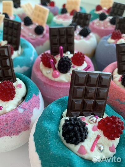 Бомбы- шипучки для ванны, сахарные скрабы для тела