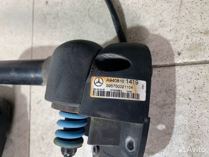 Зеркало заднего вида боковое левое Камаз 5490 2018