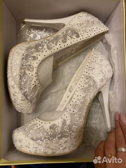 Свадебные туфли