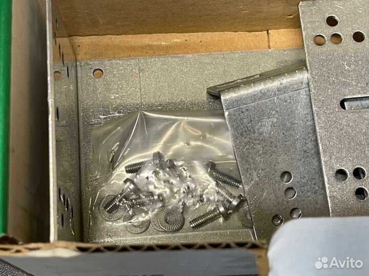 Schneider LA7F902 Монтажная плата, новая, 3 шт