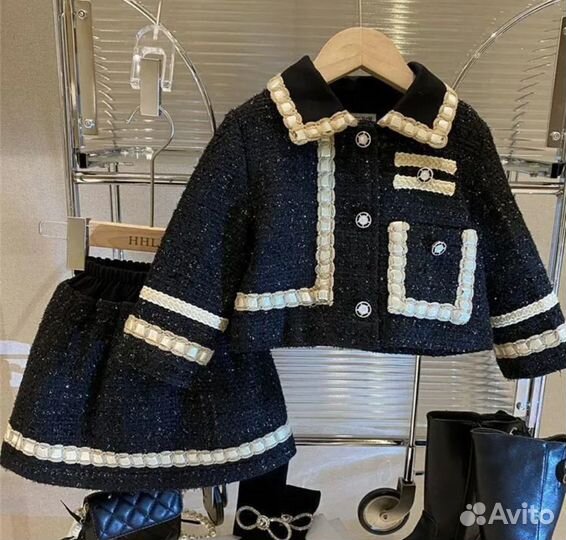 Детский костюм для девочки классика