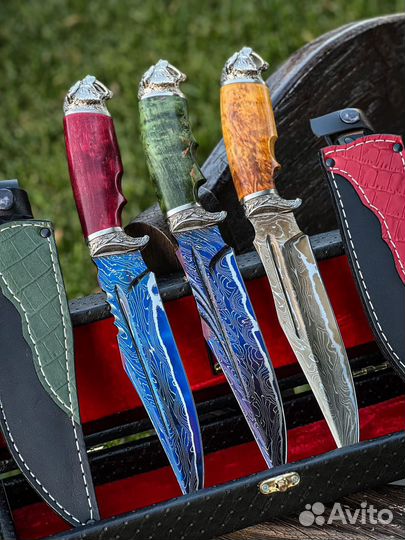 Нож из дамасской стали