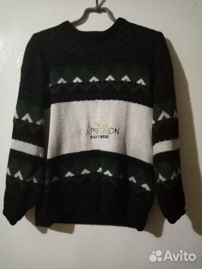 Продаётся мужской свитер