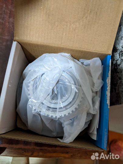 Ступица задней оси Suzuki Liana Сузуки Лиана