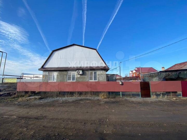 Дом 131 м² на участке 4 сот.