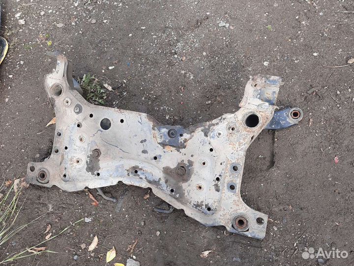 Подрамник ford c-max