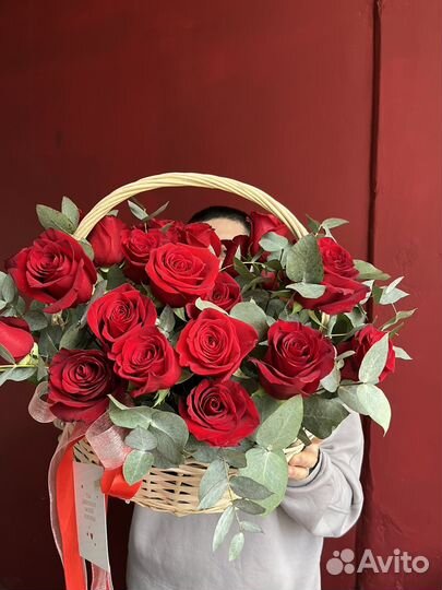 Корзины с розами